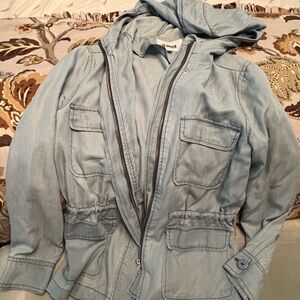 Bb Dakota lightweight jacket